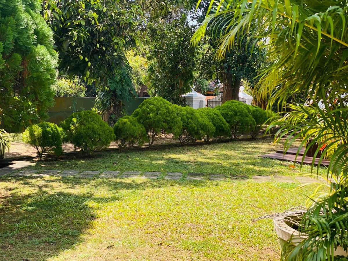Colonial Bungalow Тангалле Екстер'єр фото