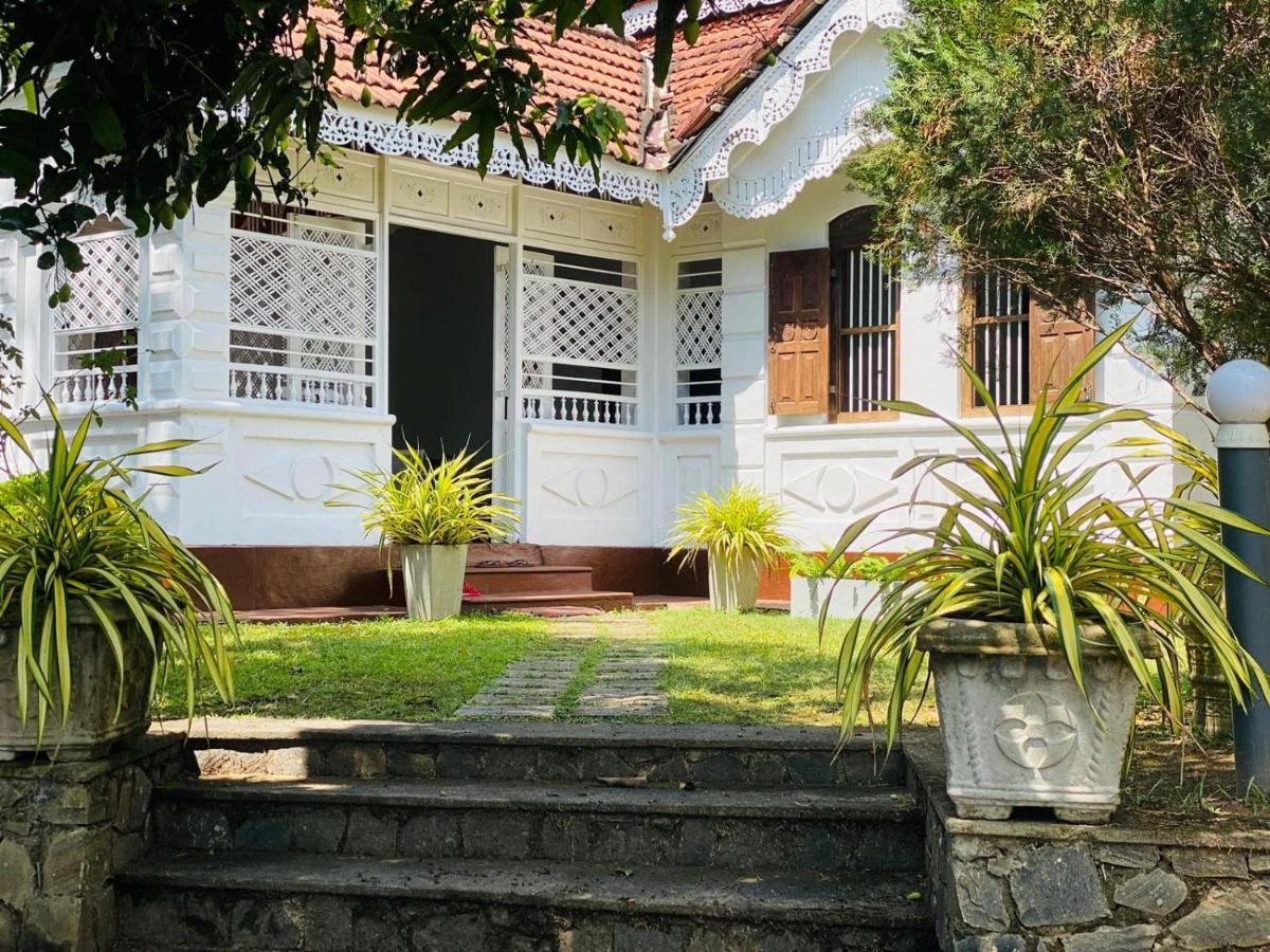 Colonial Bungalow Тангалле Екстер'єр фото