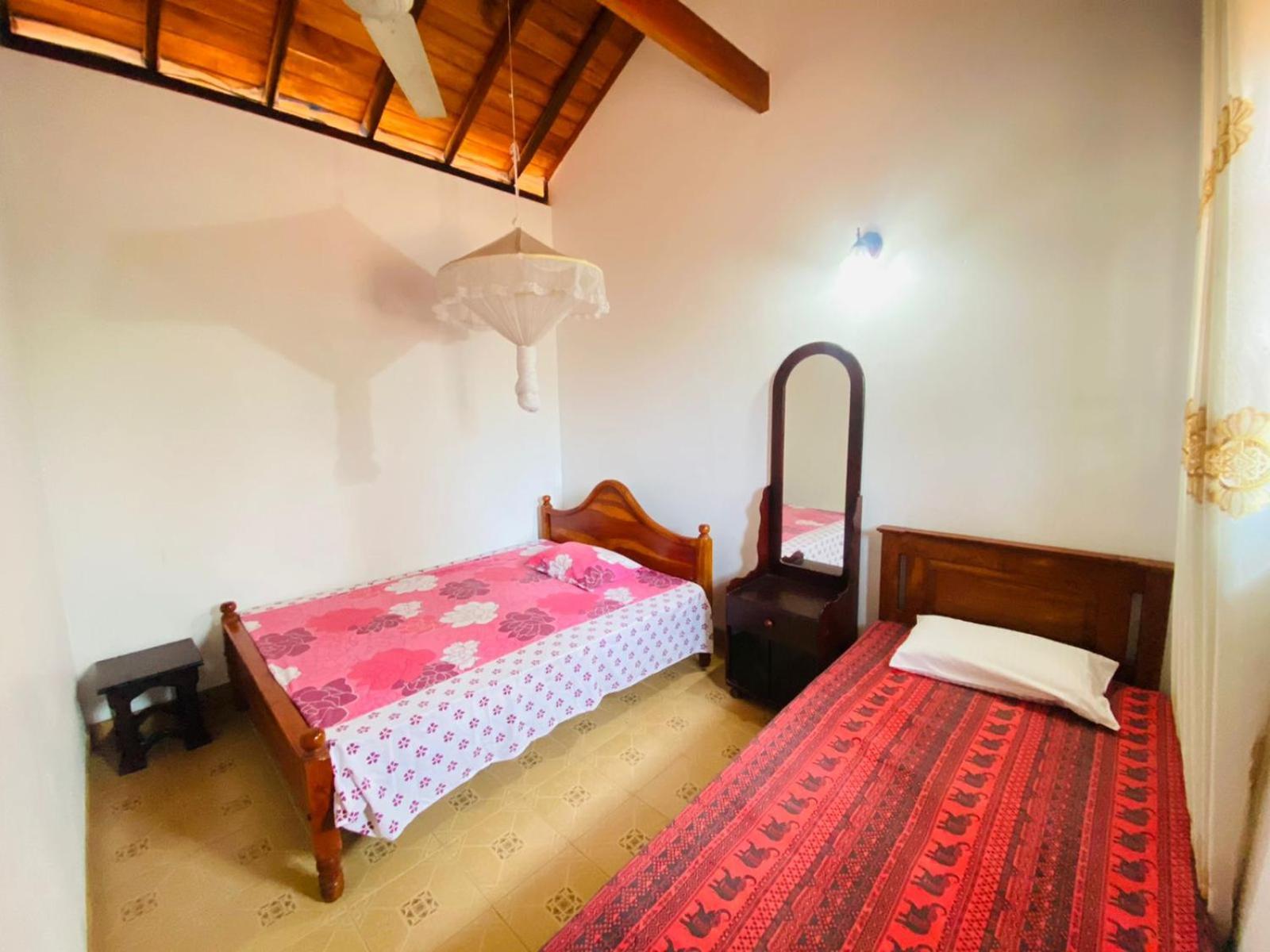 Colonial Bungalow Тангалле Екстер'єр фото